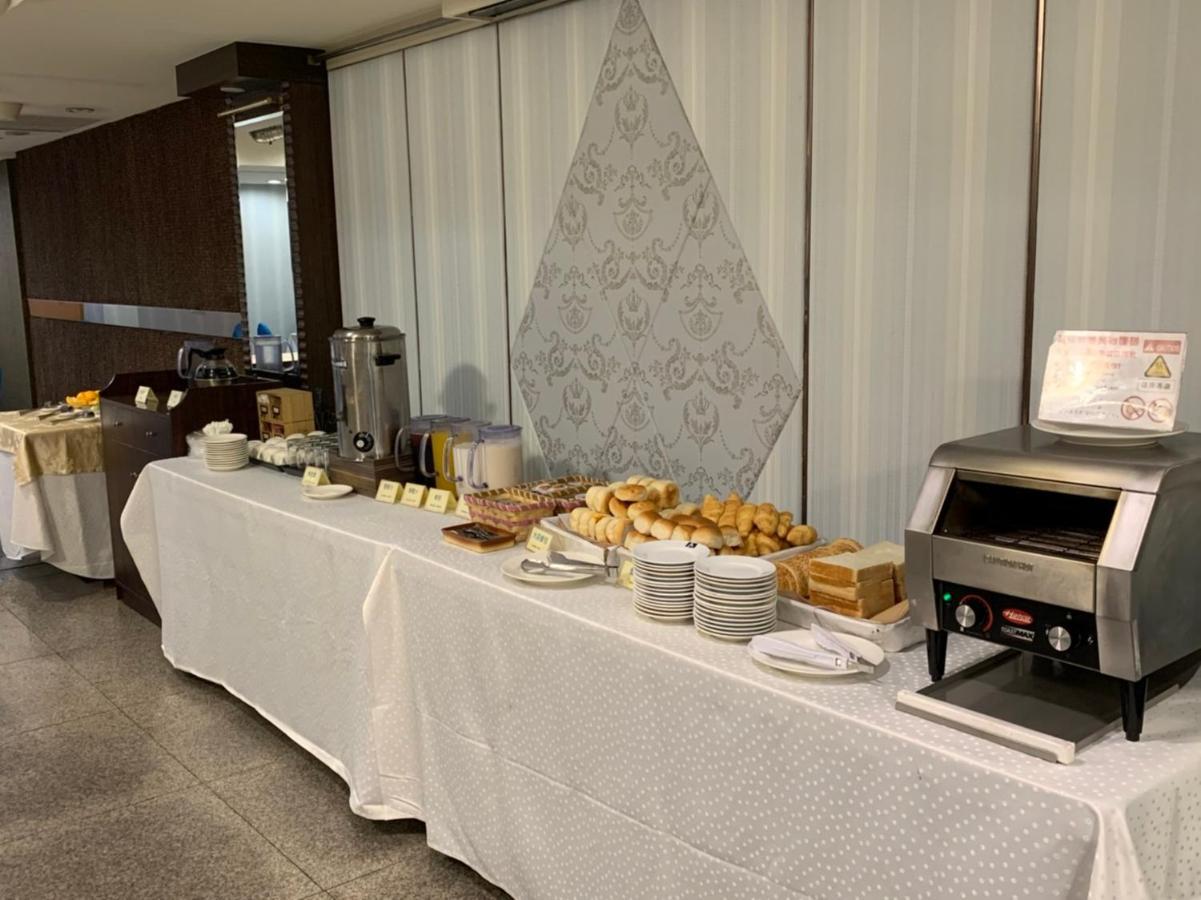 K Hotel Keelung Bagian luar foto